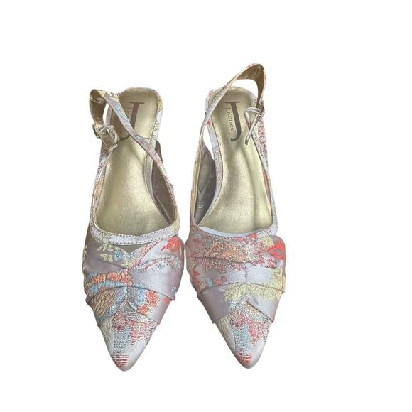 J Renee Women’s 7.5 Floral orientalJacquard Slingback Pointed Toe Heels New - Picture 2 of 8